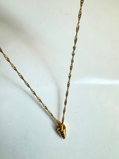 Bayou gold necklace