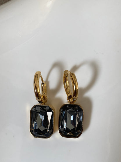 Riley drop earrings