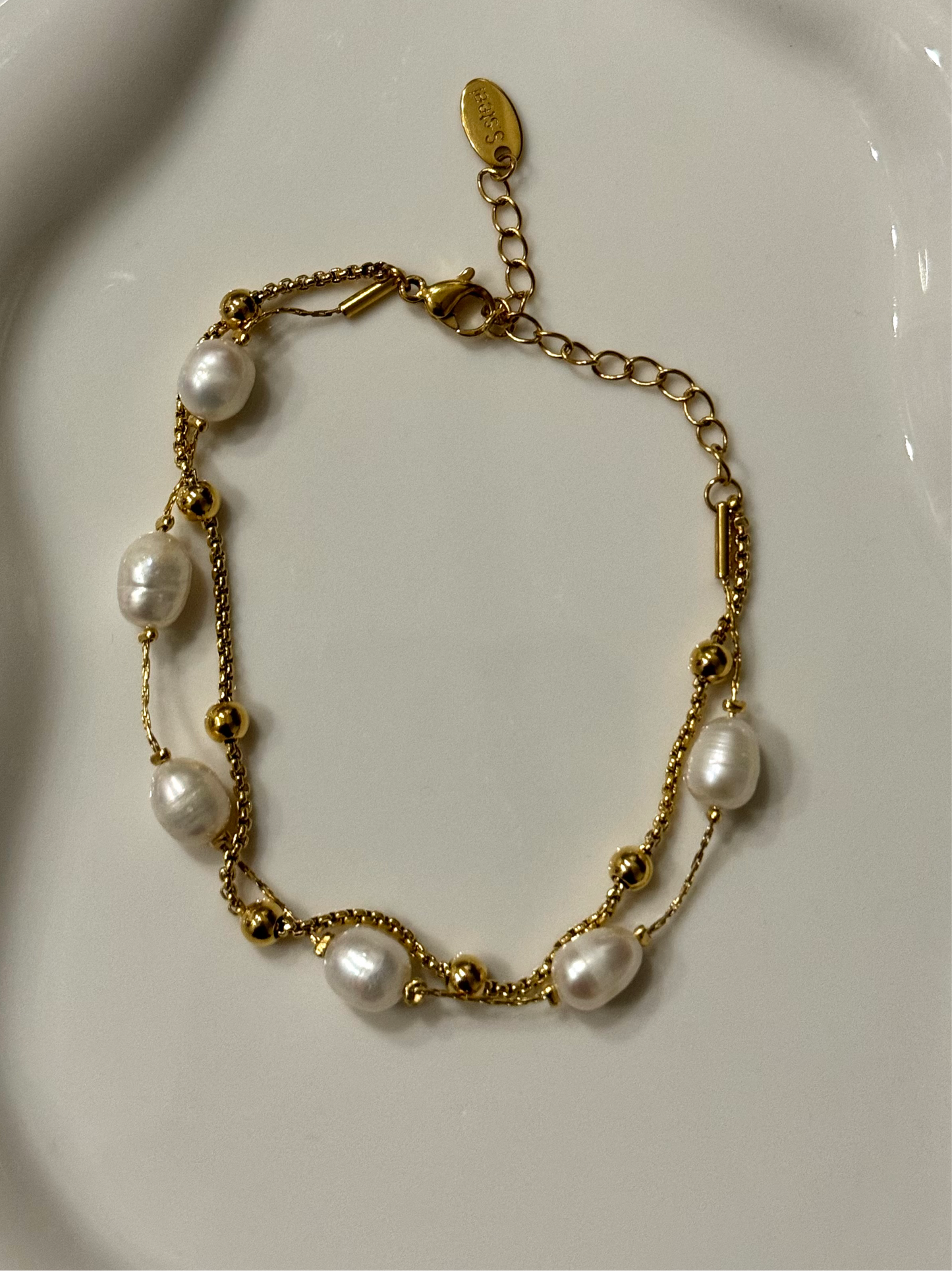 Coastal freshwater pearl bracelet