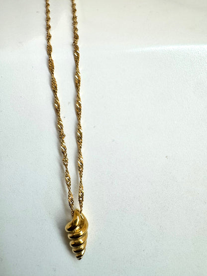 Bayou gold necklace